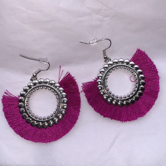 Purple Fringe Earrings! - Picture 4 of 6